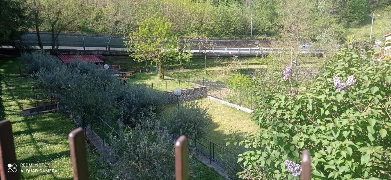 Готель Parco Vacanze Bracchetto Vetta Carrodano Inferiore Екстер'єр фото